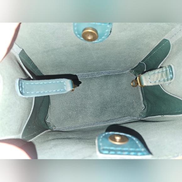 Butterfly Bucket - Harbor - Picture 4 of 9